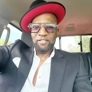 Meet your Posher, Iamtj